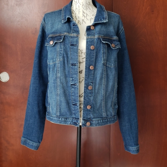 Maurices Jackets & Blazers - Maurices plus size 2X jean / denim jacket